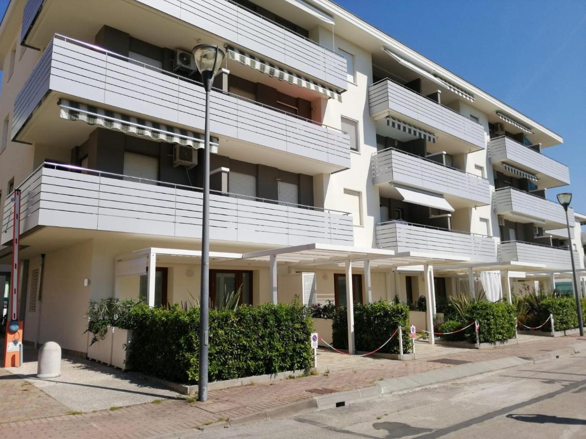 Condominio Diana Est- Gemini Bibione Extérieur photo